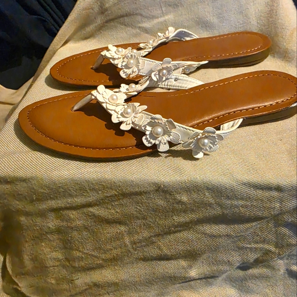 Floral Embellished Brown Sandals